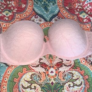 GUC Strapless VS 💖 Pink Lace bra